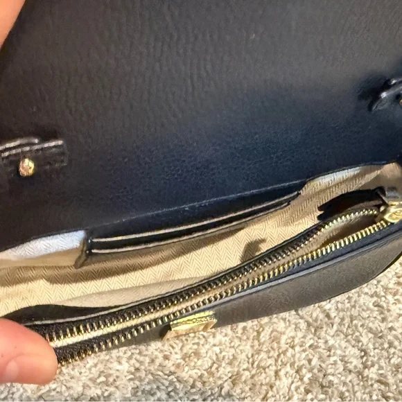 Tory Burch - Picture 3 of 10